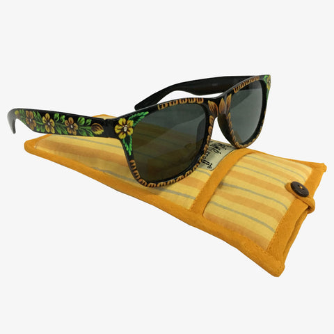 Bibi's Special Colourful Rickshaw Art Sunglasses with Cover
